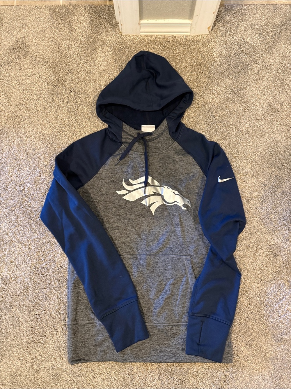 Nike Women’s Grey and Navy Denver Broncos Pullover Hoodie